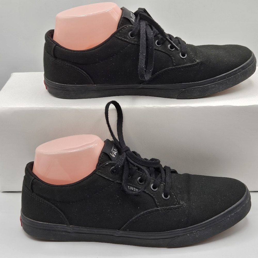 Vans classic black skater sneakers size 8.5 in womens